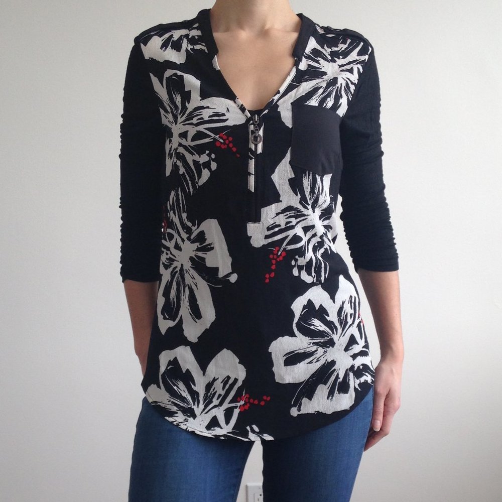 Colori - Flower Pattern 3/4 Sleeve Blouse